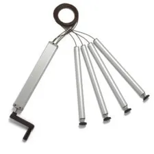 Sistema de elevación manual Suspa con manivela y cuatro cilindros de aluminio para el ajuste sincronizado de mesas.